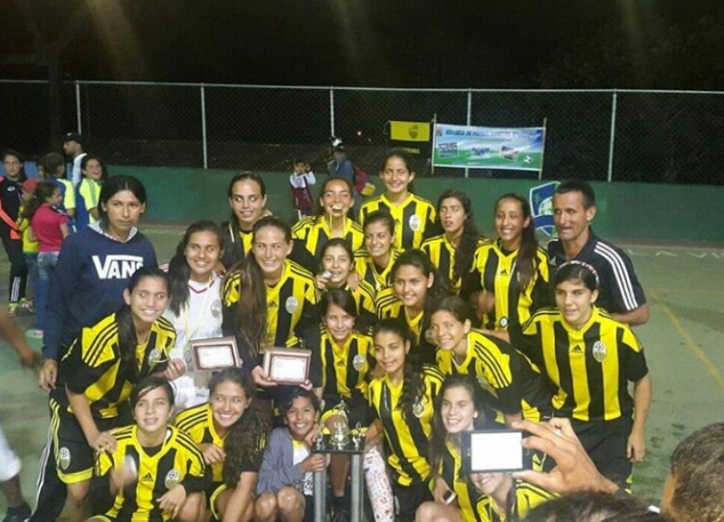 IMG FutSala Femenino Feb 2017 By Ana Capacho (4)