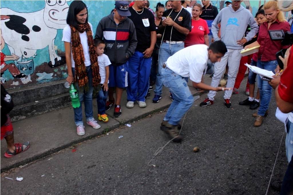 1Vuelta al Trompo Clap SantaAna (6)