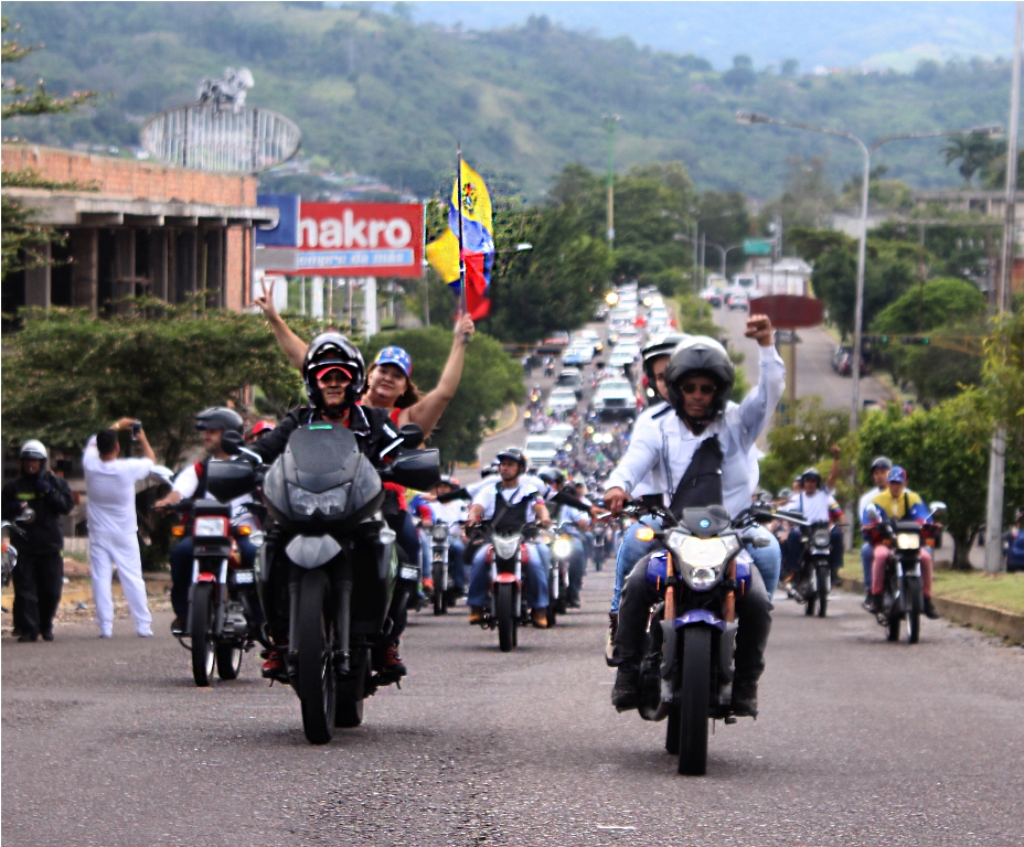 Caravana por la Paz y la vida (88)