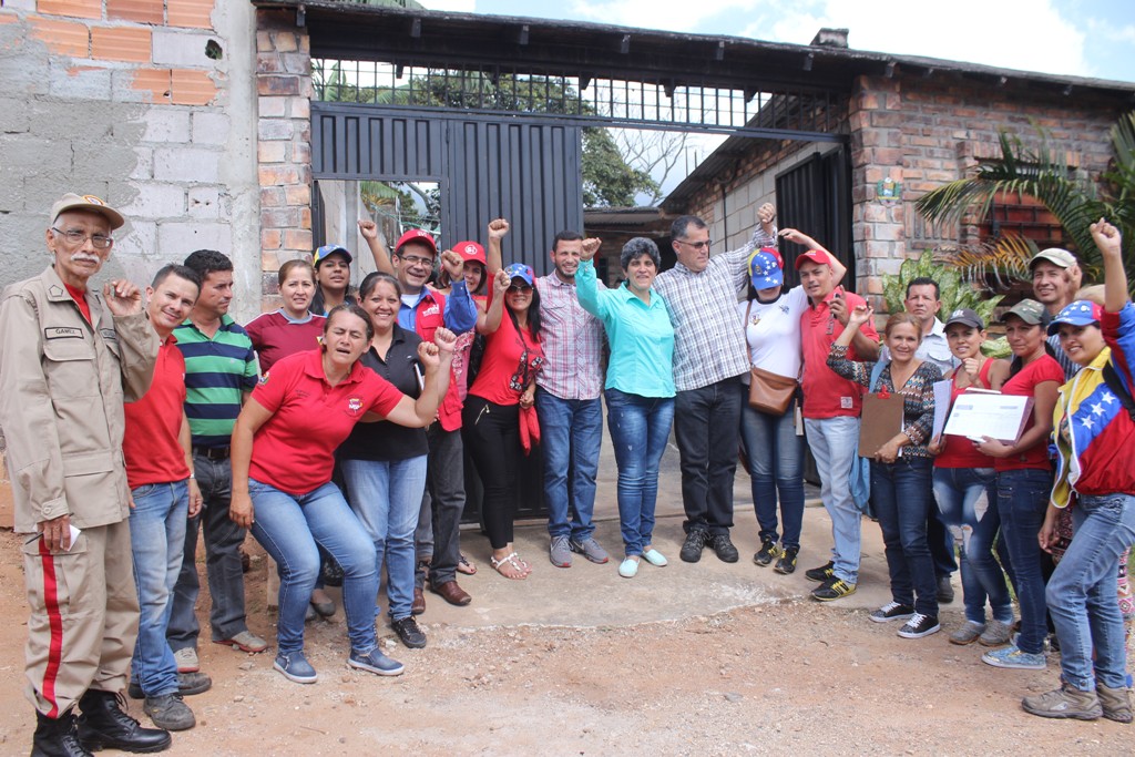 Entrega Claps Capachito, municipio Cárdenas  (1)