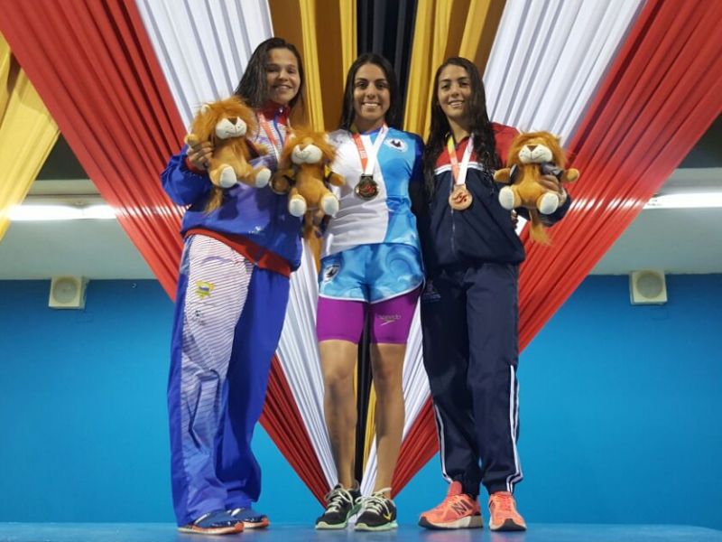 IMG Karina Vivas Natacion 1 (1)