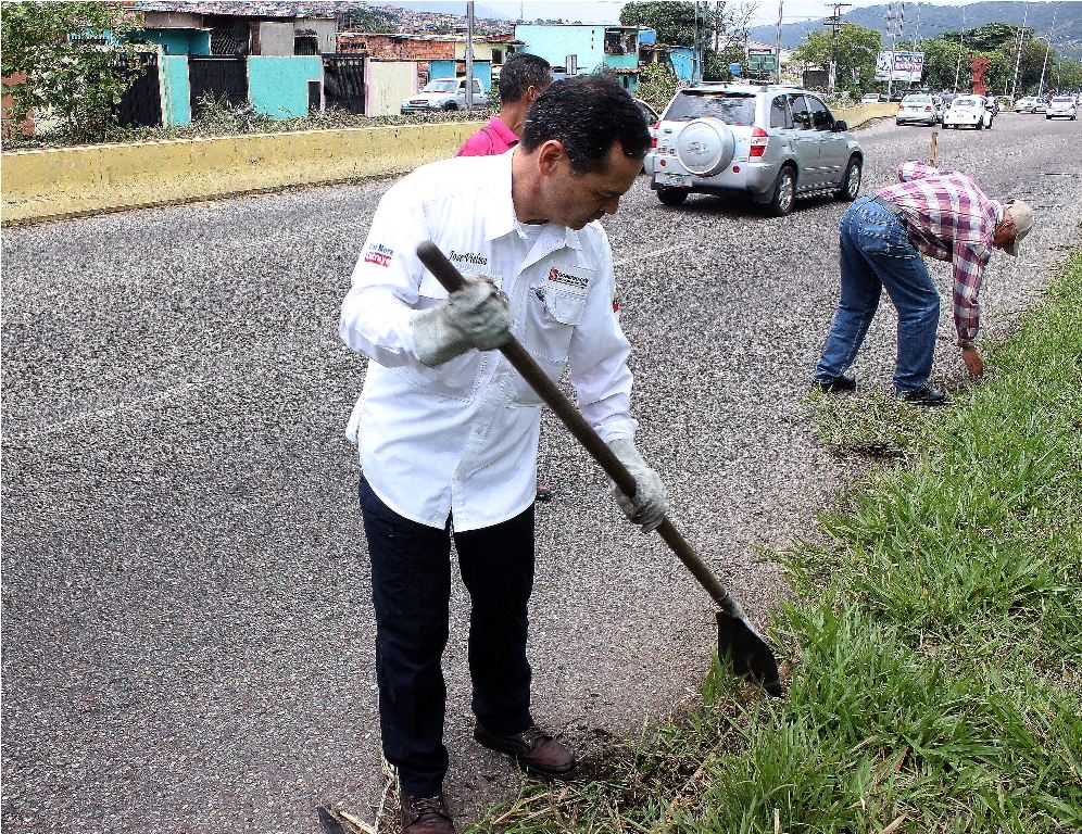 Jornada de Limpieza Avenidad Marginal (8)