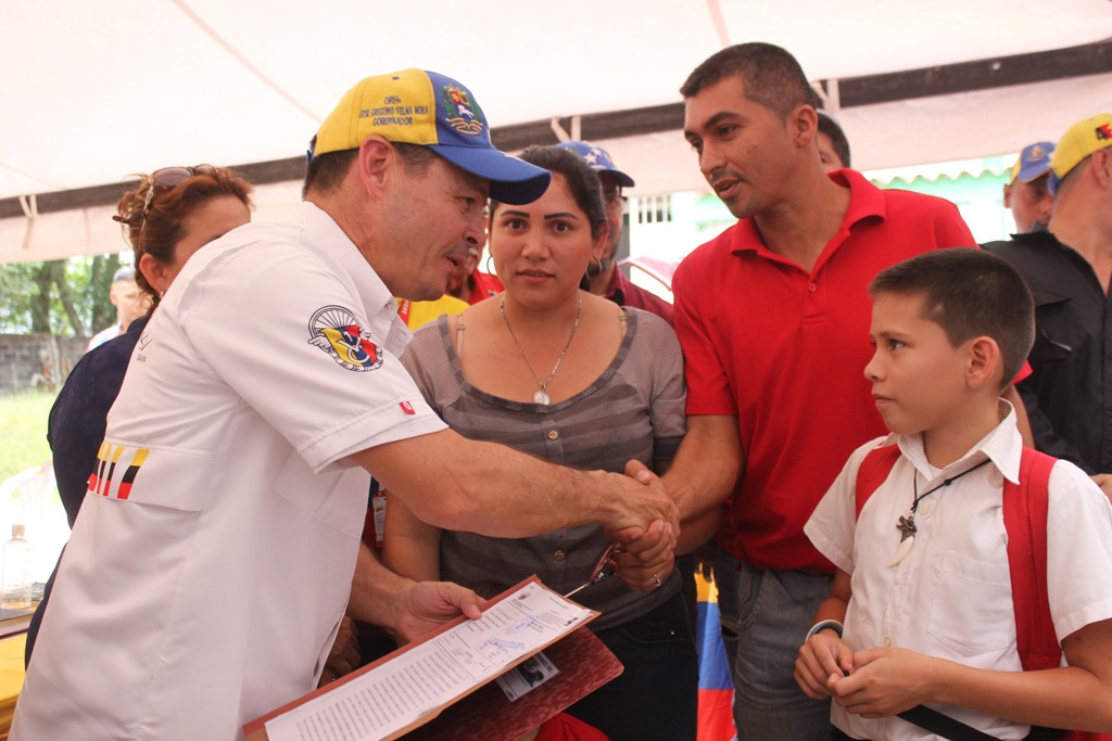 entrega titularidad de vivienda Fernandez feo  (27)