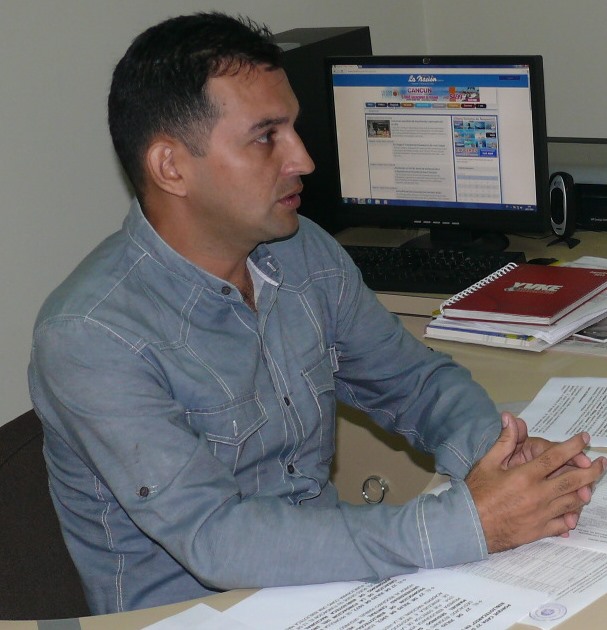 Jhoan Rosales, Coordinador de la Red de Bibliotecas