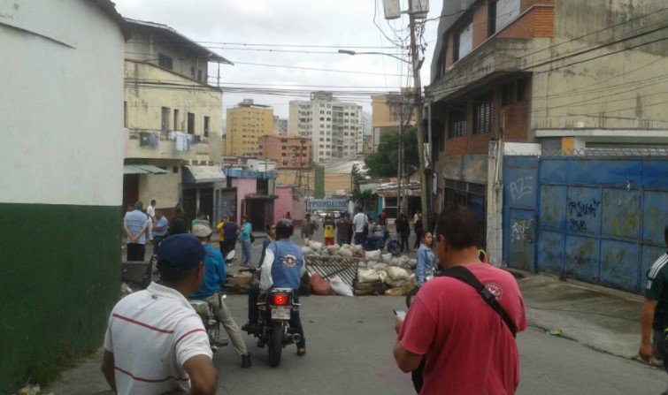 barricadas_losteques (1)