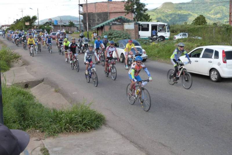 IMG Mountain Bike Boca de Monte 2017 By Colón Las Palmeras MTB (45)