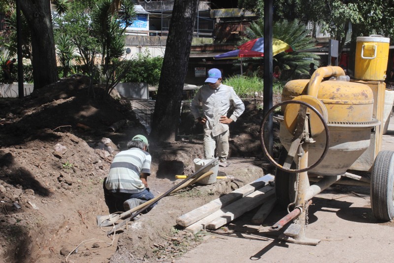 recuperacion plaza bolivar (16)