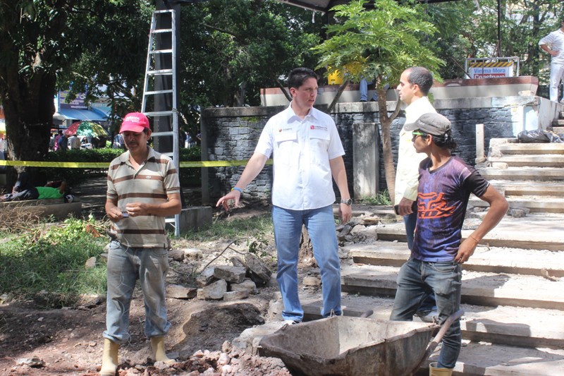 recuperacion plaza bolivar (31)