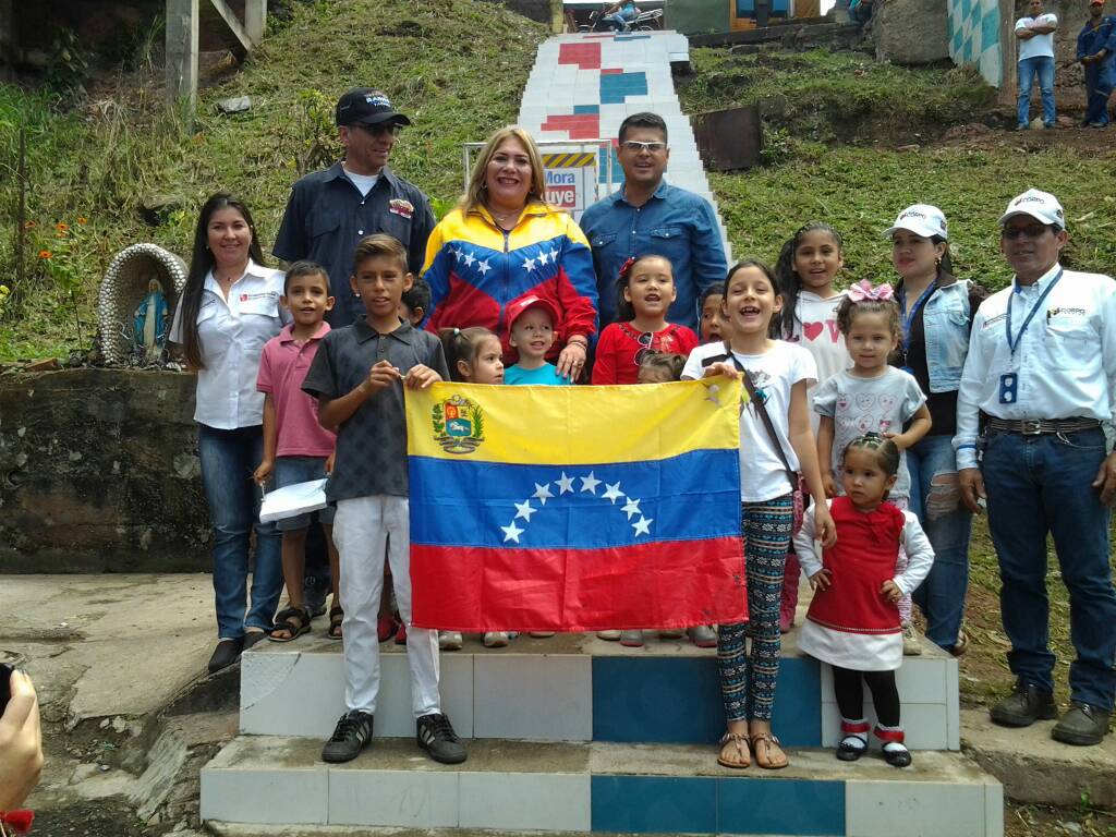Barrio nuevo barrio tricolor (90)
