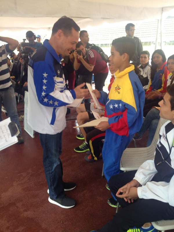 IMG Entrega Recursos Deportivos Atletas Táchira #VielmaMoraConstruye Agosto 2017 By Edgar Rico (48)