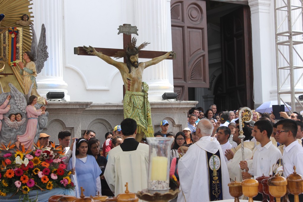 procesión y misa virgen de la consolación de táriba (66)