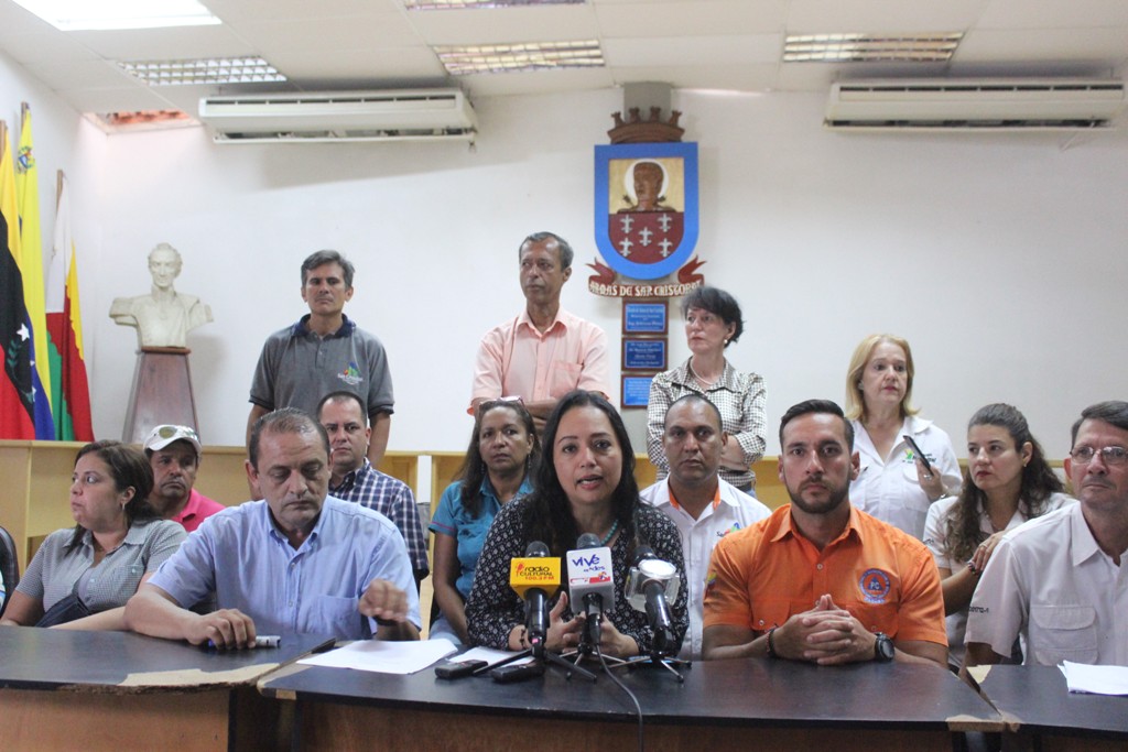 edna ramirez, secretaria general de sindicato de empleados (1)