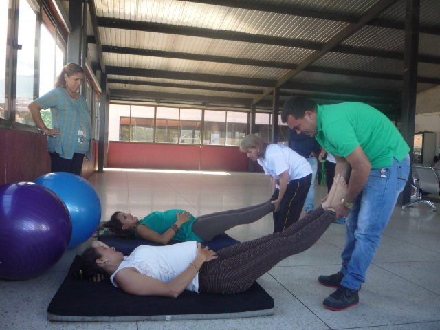 Taller de preparación del parto humanizado. Foto: Prensa Corposalud.