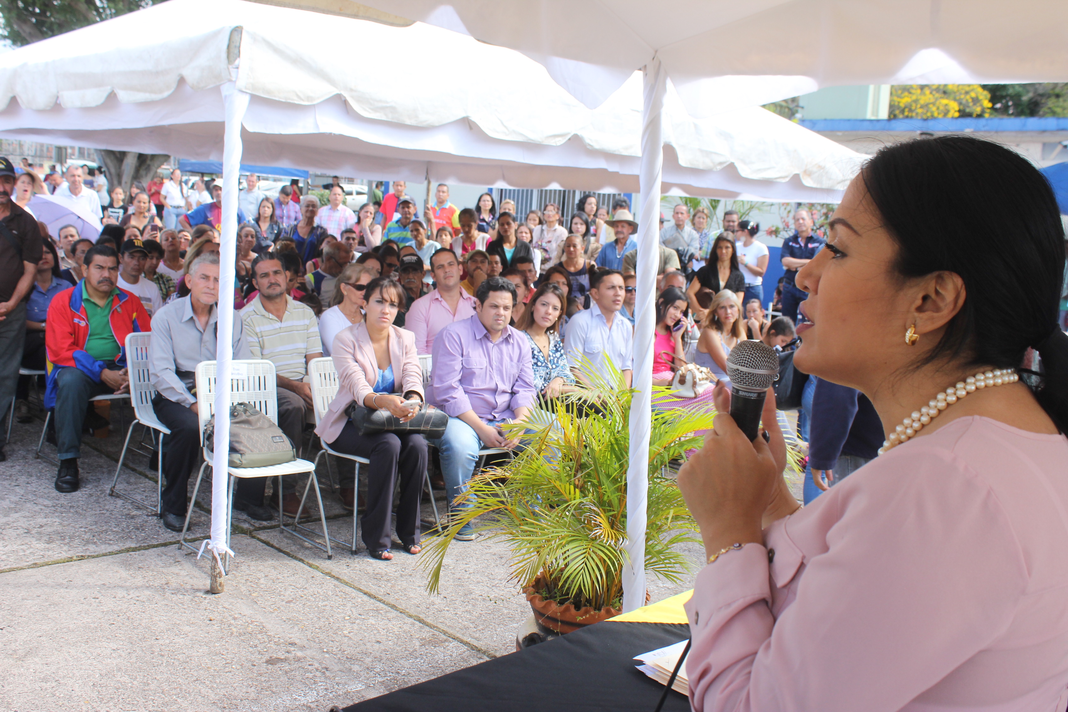 Laidy Gómez, gobernadora del Táchira. Foto: Prensa DIRCI - José Ramírez. 