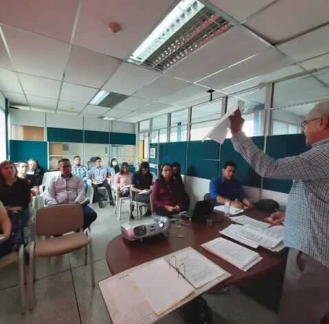 Fundesta ofrece formación sobre normativas de proceso de contrataciones públicas
