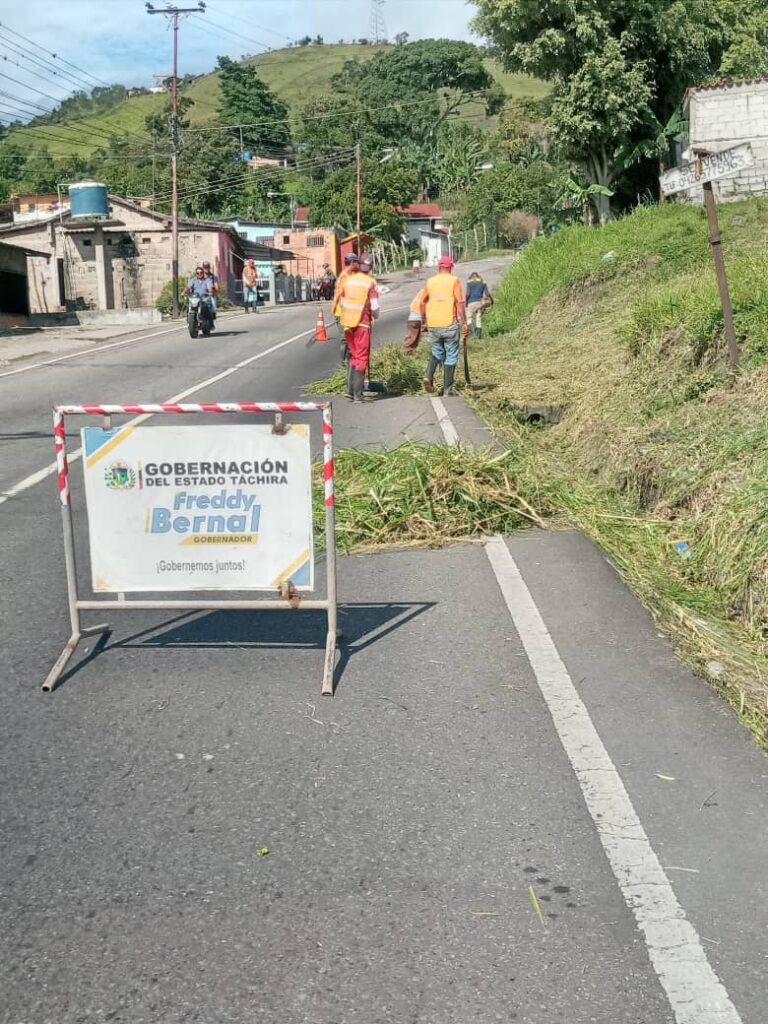Corpotáchira trabaja por las comunidades de Capacho Nuevo