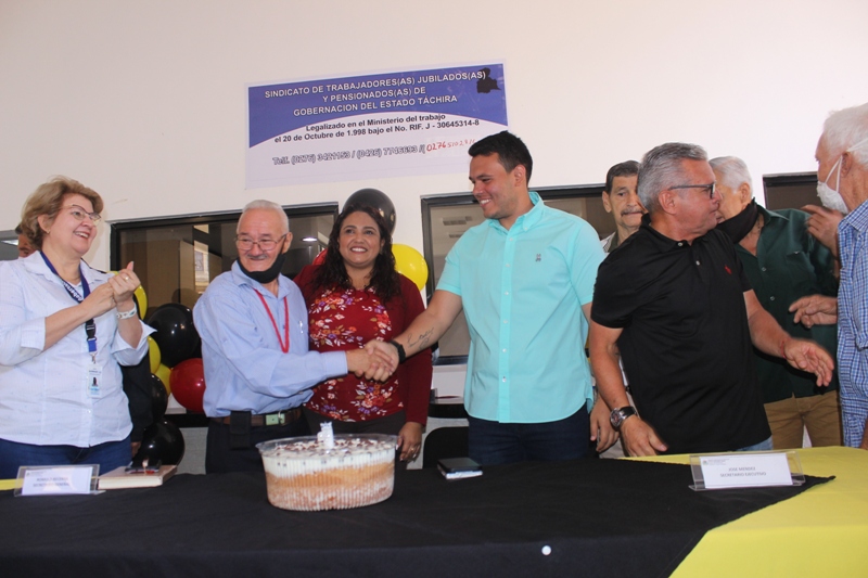 Jubilados y Pensionados de la Gobernación cuentan con una oficina para su atención
