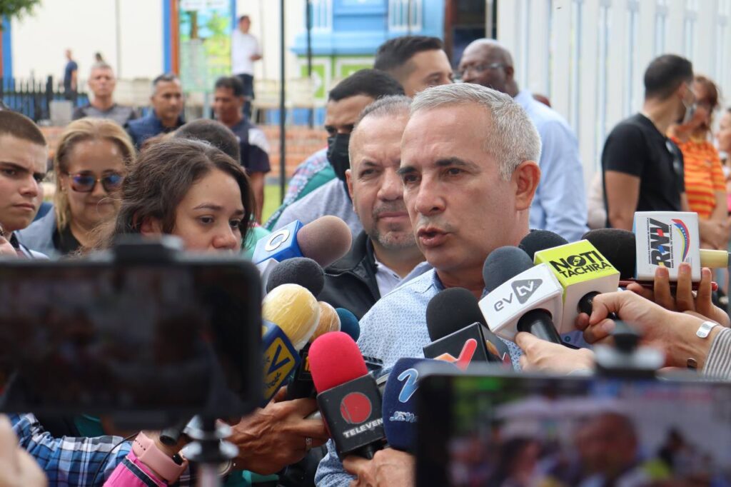 Freddy Bernal: “La cultura es el primer paso que estamos dando en la integración y la hermandad colombo-venezolana”