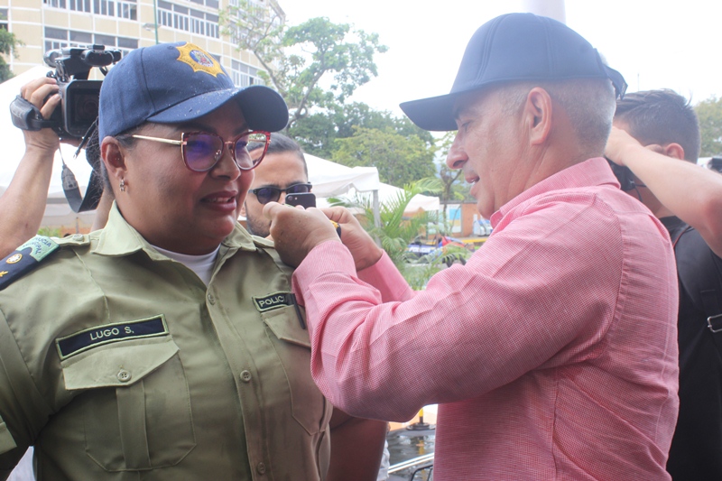 Con dotación y equipamiento reivindican policía de San Cristóbal