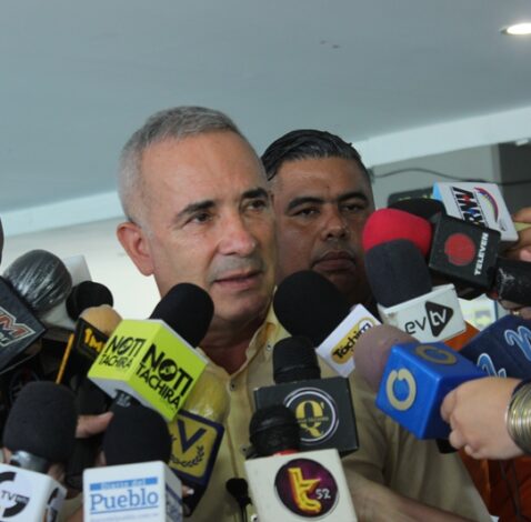 Gobernador Bernal: afectaciones por lluvias están siendo atendidas en 17 frentes de trabajo 