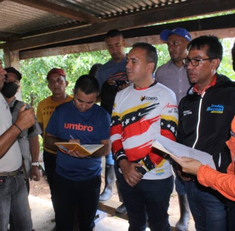 Gobierno del Táchira atiende daños por lluvias en San Joaquín de Navay