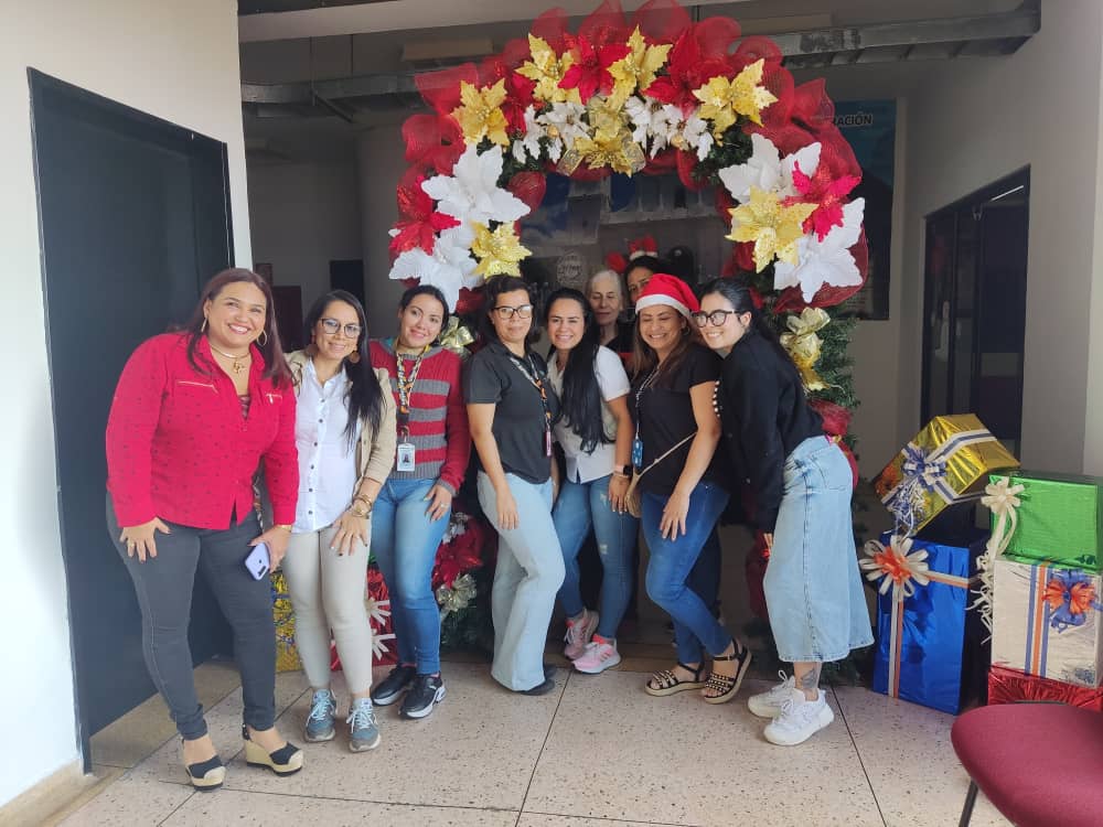 Dirección de Talento Humano de la Gobernación del Táchira abraza con alegría la navidad 2022