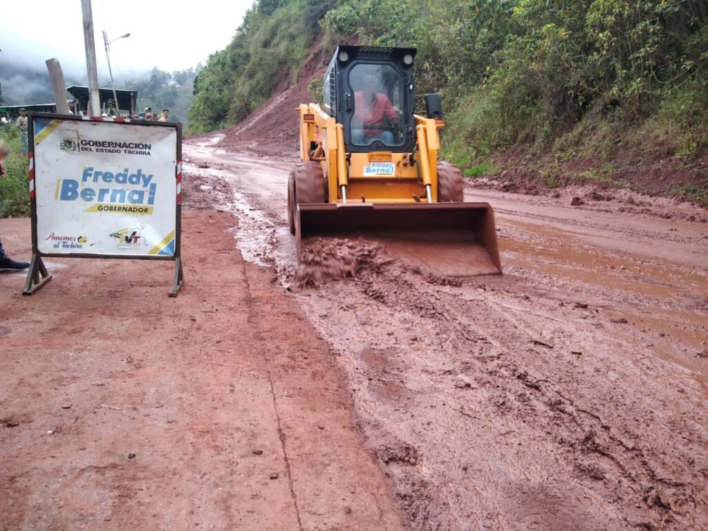 36 frentes de trabajo simultáneos desplegados en la atención de afectaciones por lluvias