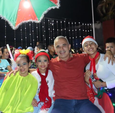 Con alumbrado y recuperación de espacios públicos llega la navidad al municipio Torbes