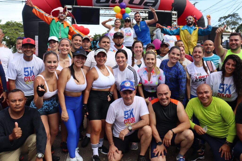 Más de 600 personas disfrutaron de la alegría del 5K Color Run