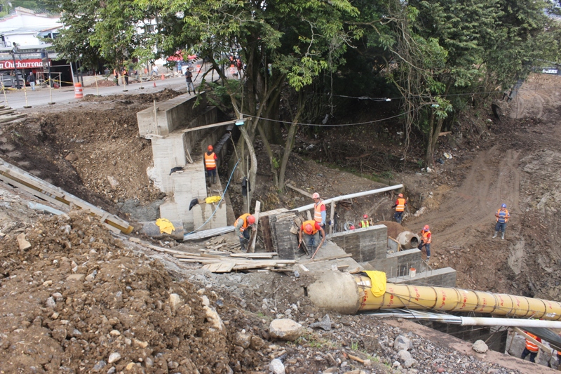 Huérfano: Gobierno trabaja para garantizar la estabilidad de la infraestructura del Táchira