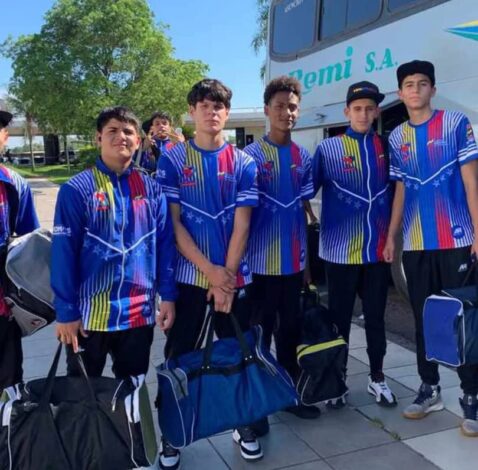 Tachirense Emmanuel Sánchez, se viste de vinotinto