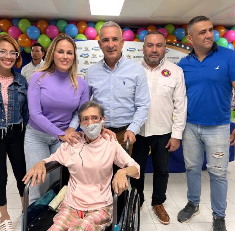 Más de 120 ayudas técnicas entregó la Fundación de la Familia Tachirense