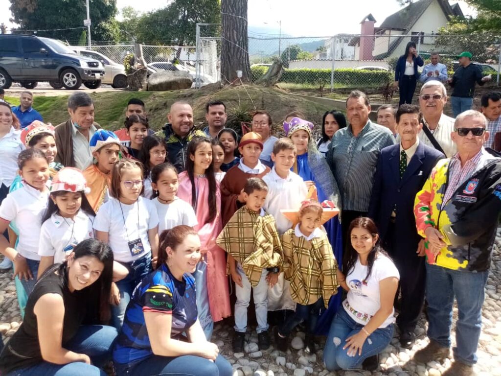 Alcaldía y Concejo Municipal celebraron la Paradura del Niño