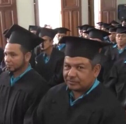 Más de 70 personas se profesionalizaron en la Escuela de Transporte