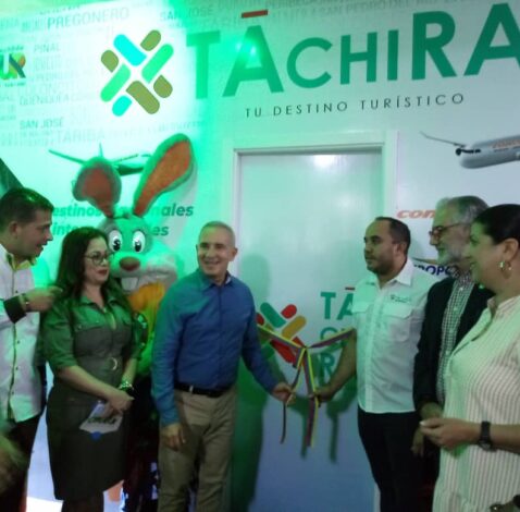 Gobernador Bernal incorpora servicios como Agencia de Viajes para COTATUR