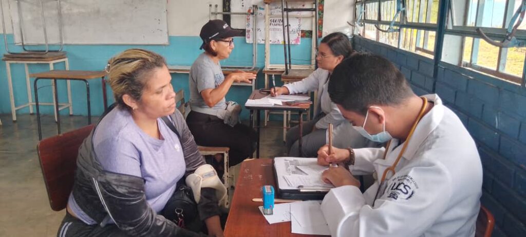 Llevaron Jornada médica a El Junco