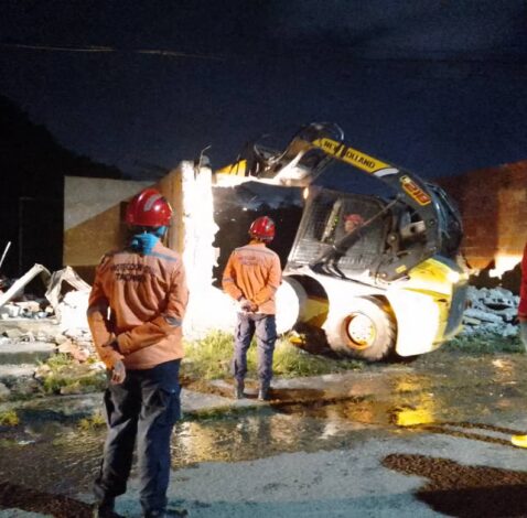 Continuará el plan de demolición de viviendas afectadas por las lluvias