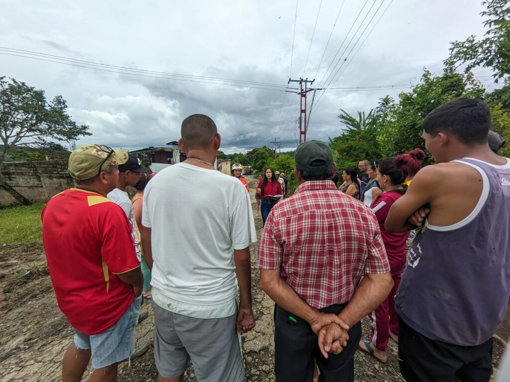 Gobierno bolivariano sigue desplegado atendiendo la emergencia por lluvias