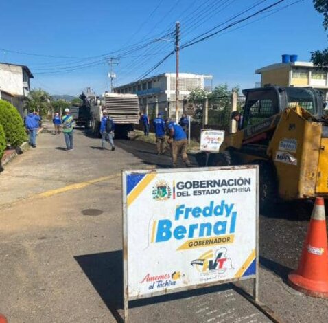 Inicia Feria del Asfalto en San Antonio del Tàchira