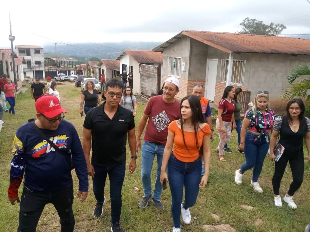 Gobierno regional inicia trabajos de urbanismo en Los Cedros