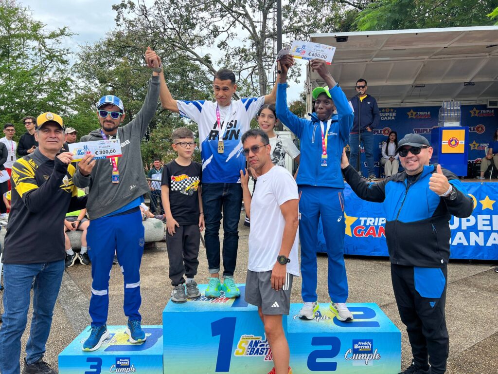 Premiación 56va Edición de la Media Maratón Internacional de San Sebastián.